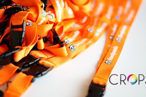 Links for keys or badges