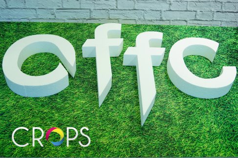 Cutting volumetric letters