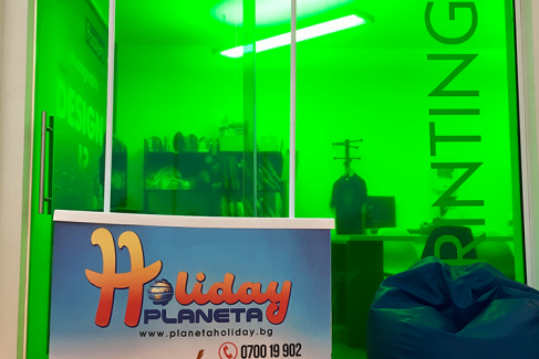 Design and branding, http://cropsadvertising.com